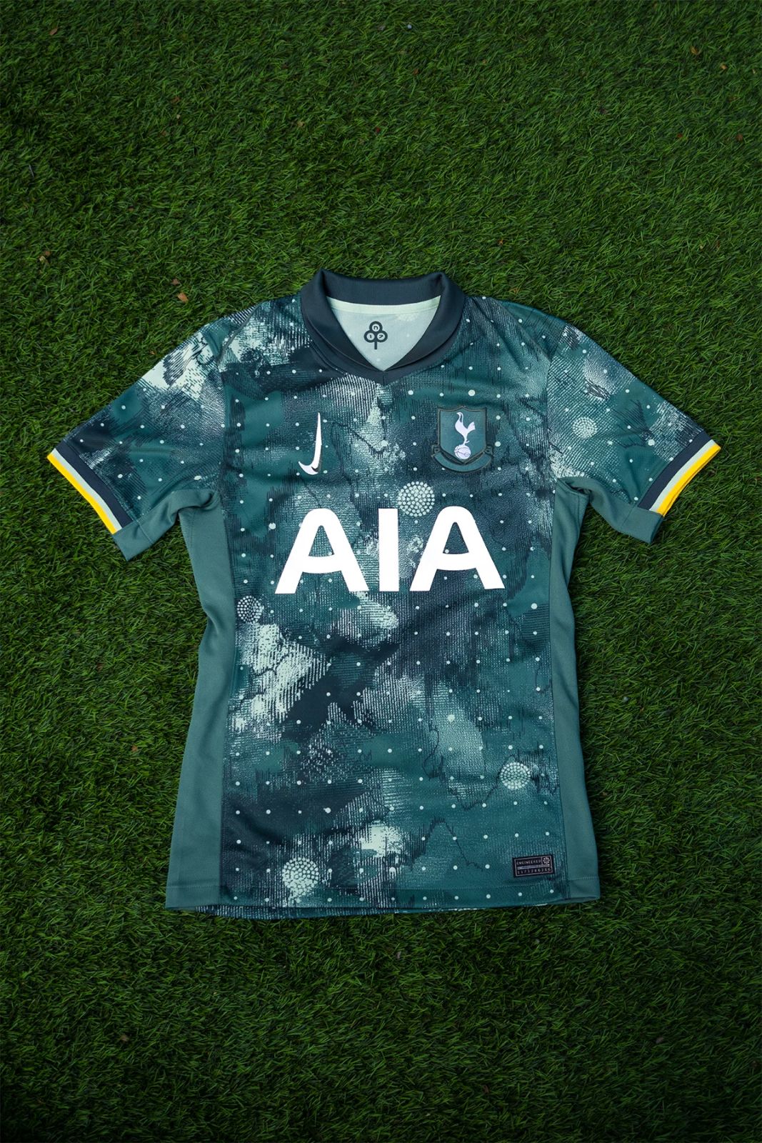 Tottenham Hotspur 24/25 Third Jersey